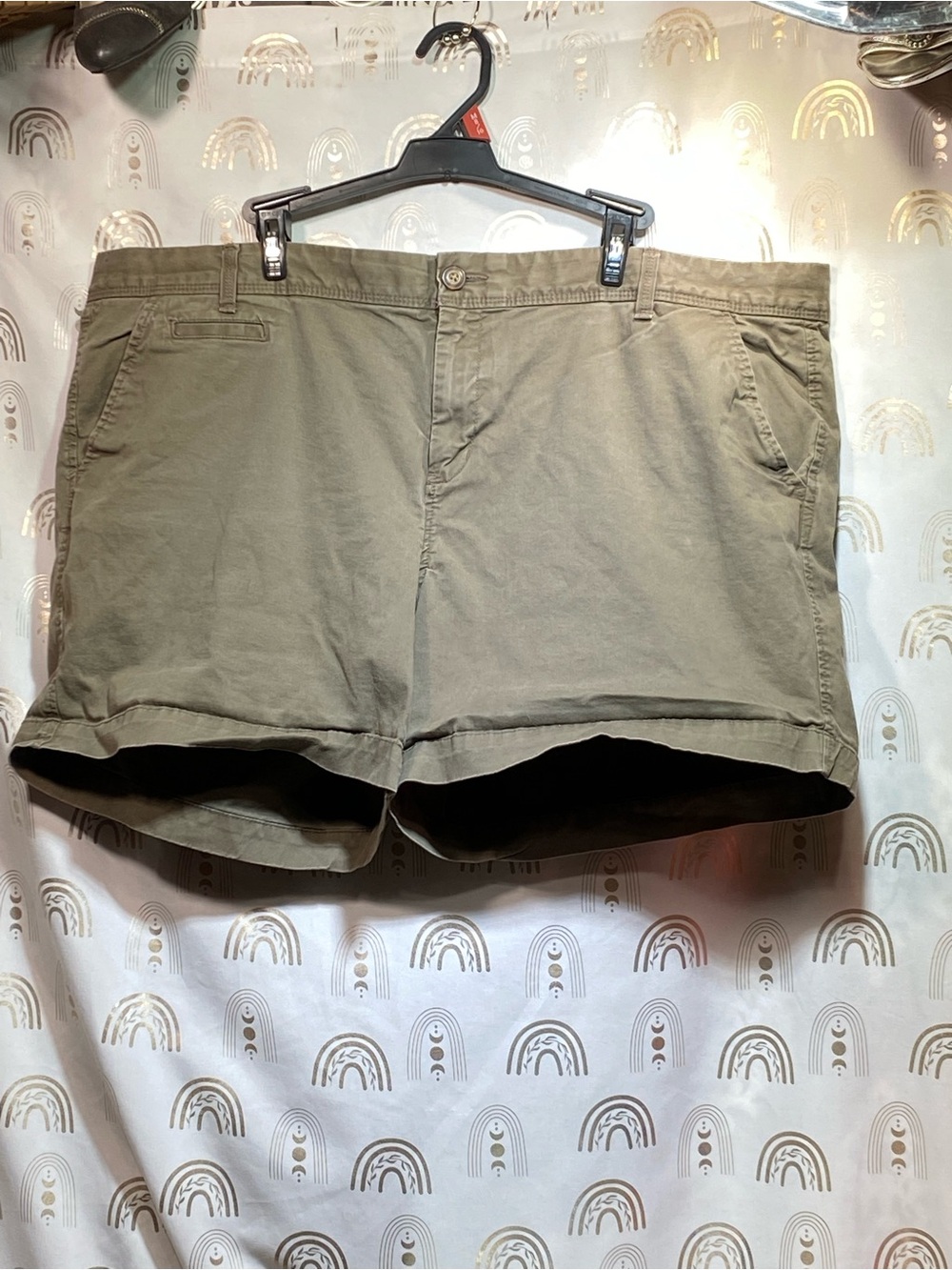 Old Navy Olive Chino Bermuda Shorts